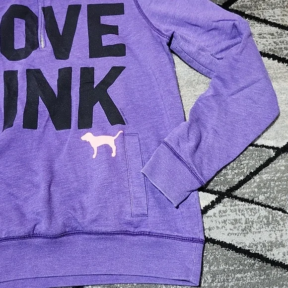 VINTAGE VS PINK 2011 PURPLE QUARTER-ZIP DOG LOGO MOCK-NECK SWEATSHIRT - Picture 6 of 12